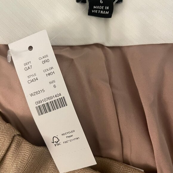 Portia pant in herringbone linen blend - Picture 4 of 4